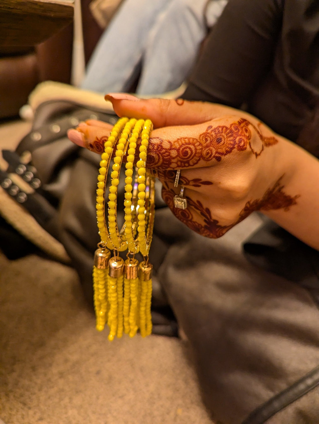 2.6 Stunning hanging beads bangles - KundanByNadia