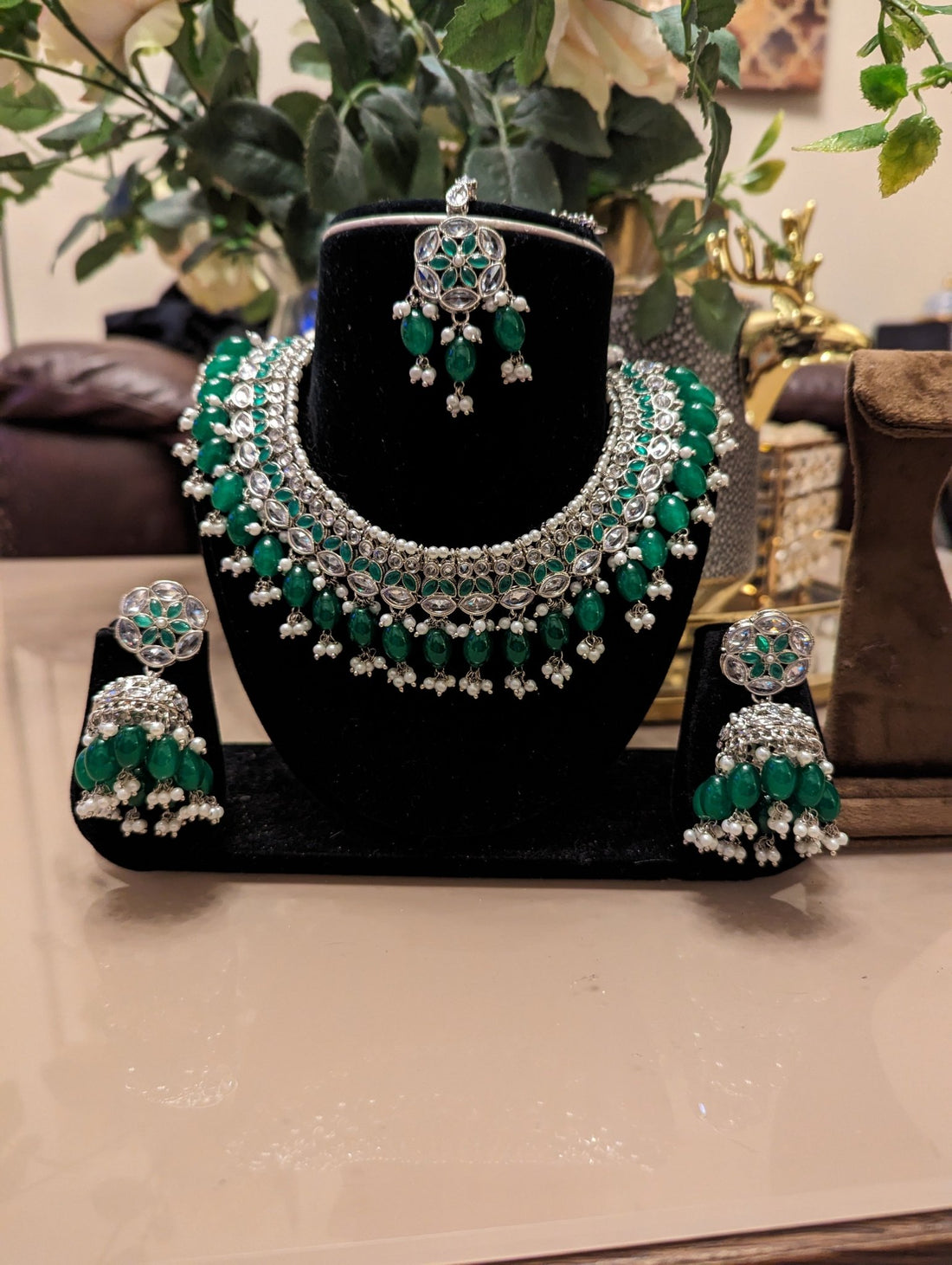 351 green and silver necklace jewellery set - KundanByNadia