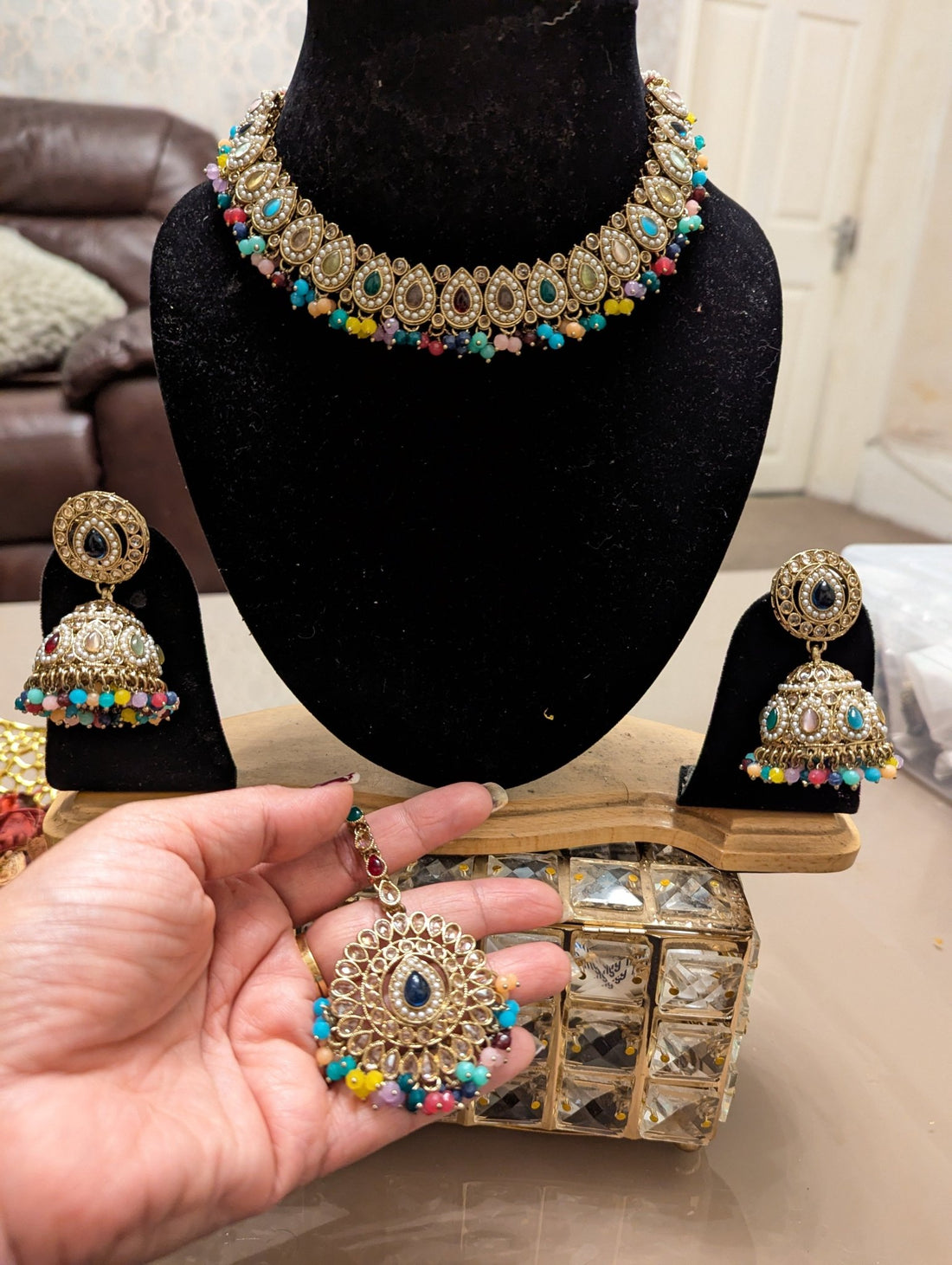 438 MULTICOLOURED NECKLACE JEWLERY SET - KundanByNadia