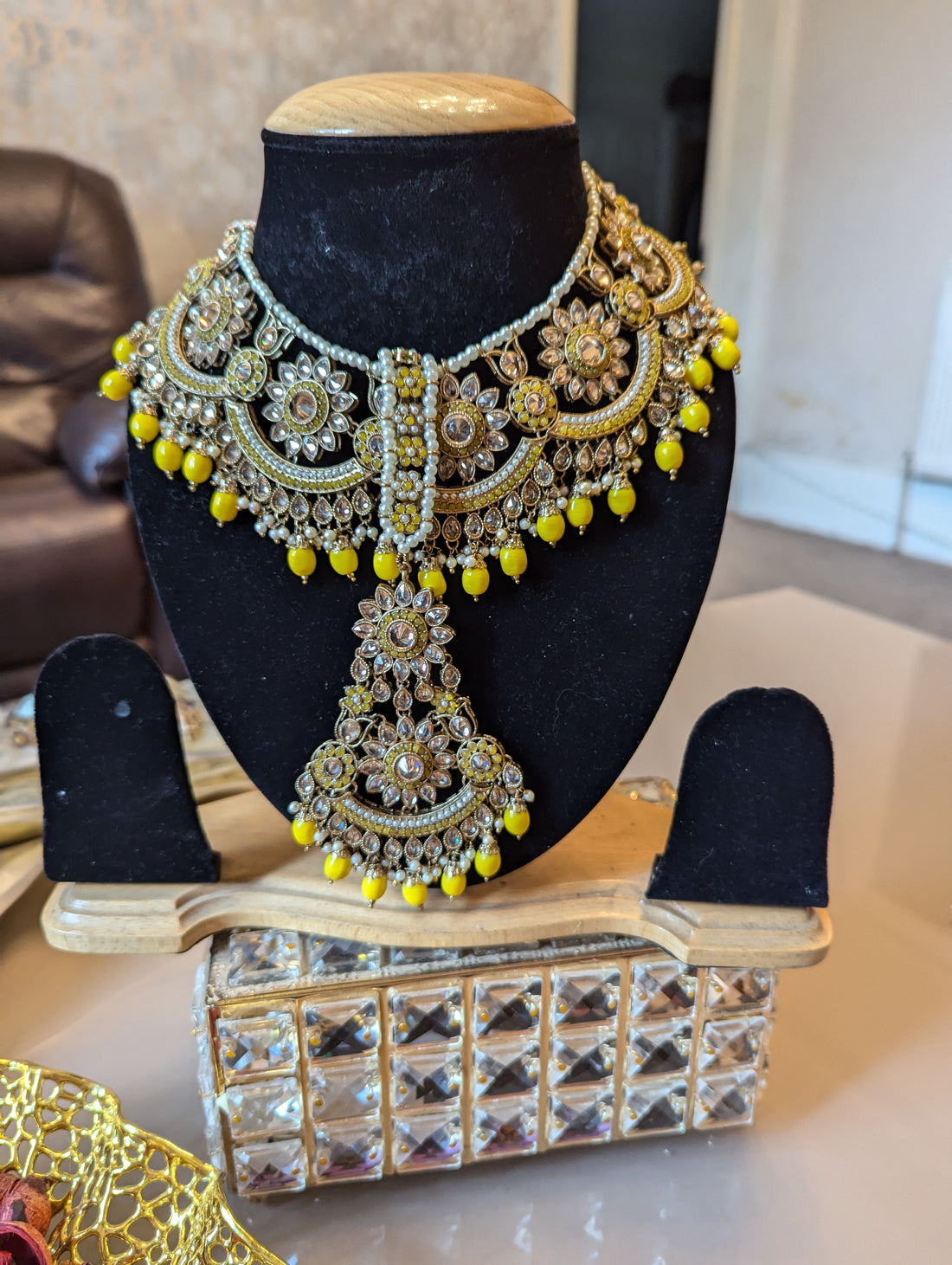 448 yellow Bridal kundan necklace jewellery set