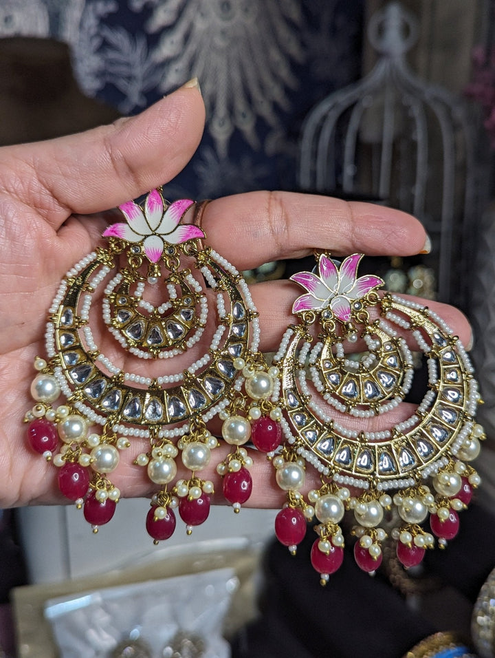 Beautiful hanging earrings jewellery - KundanByNadia