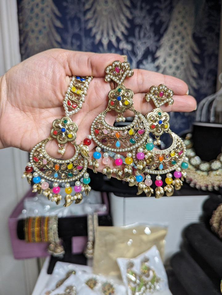 Multicoloured earings jhumki tikka jewellery set - KundanByNadia