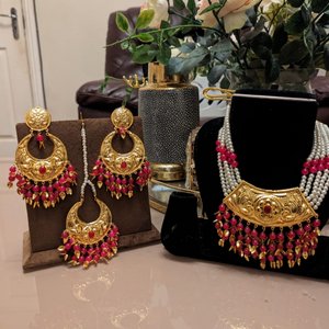 Pink Beads & Golden Jewellery Set - KundanByNadia