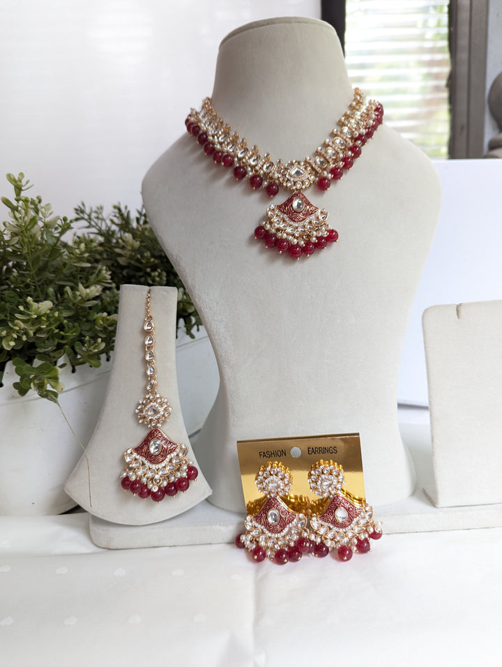 Uncut kundan necklace jewellery set with stunning earrings tikka set