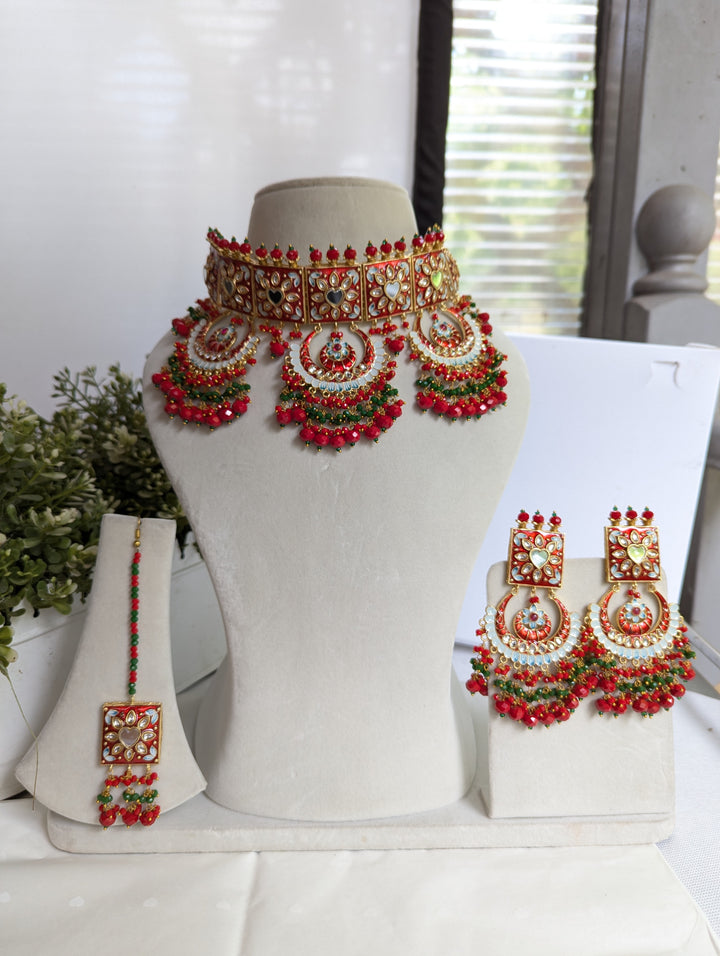 267 Red and green stunning necklace jewellery set