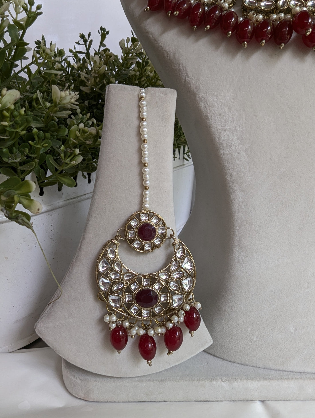 395 dark maroon necklace jewellery set kundan based