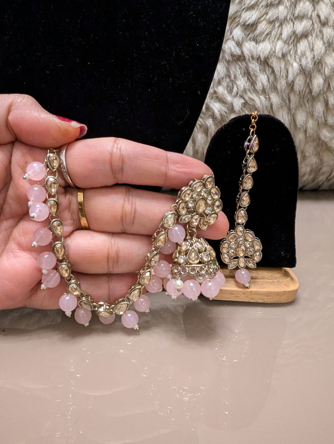 Stunning earrings with saharay and tikka jewellery set