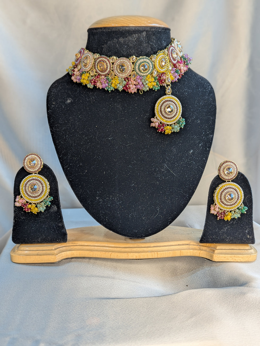 Multicoloured chokkar necklace jewellery set with earrings tikka set