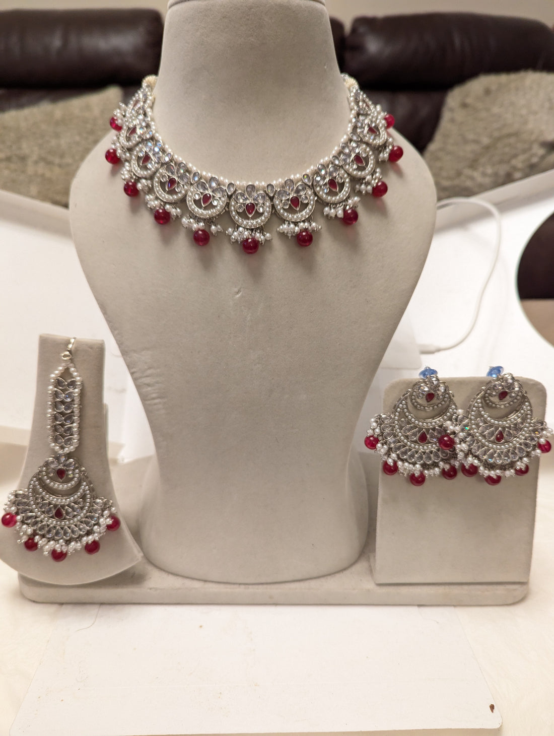 73/74/82/83 silver and colourful stone necklace jewellery set for walima brides