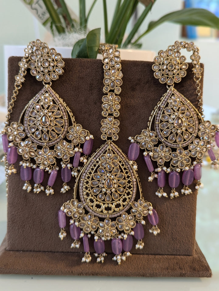 Purple lialac colour earrings tikka jewellery set