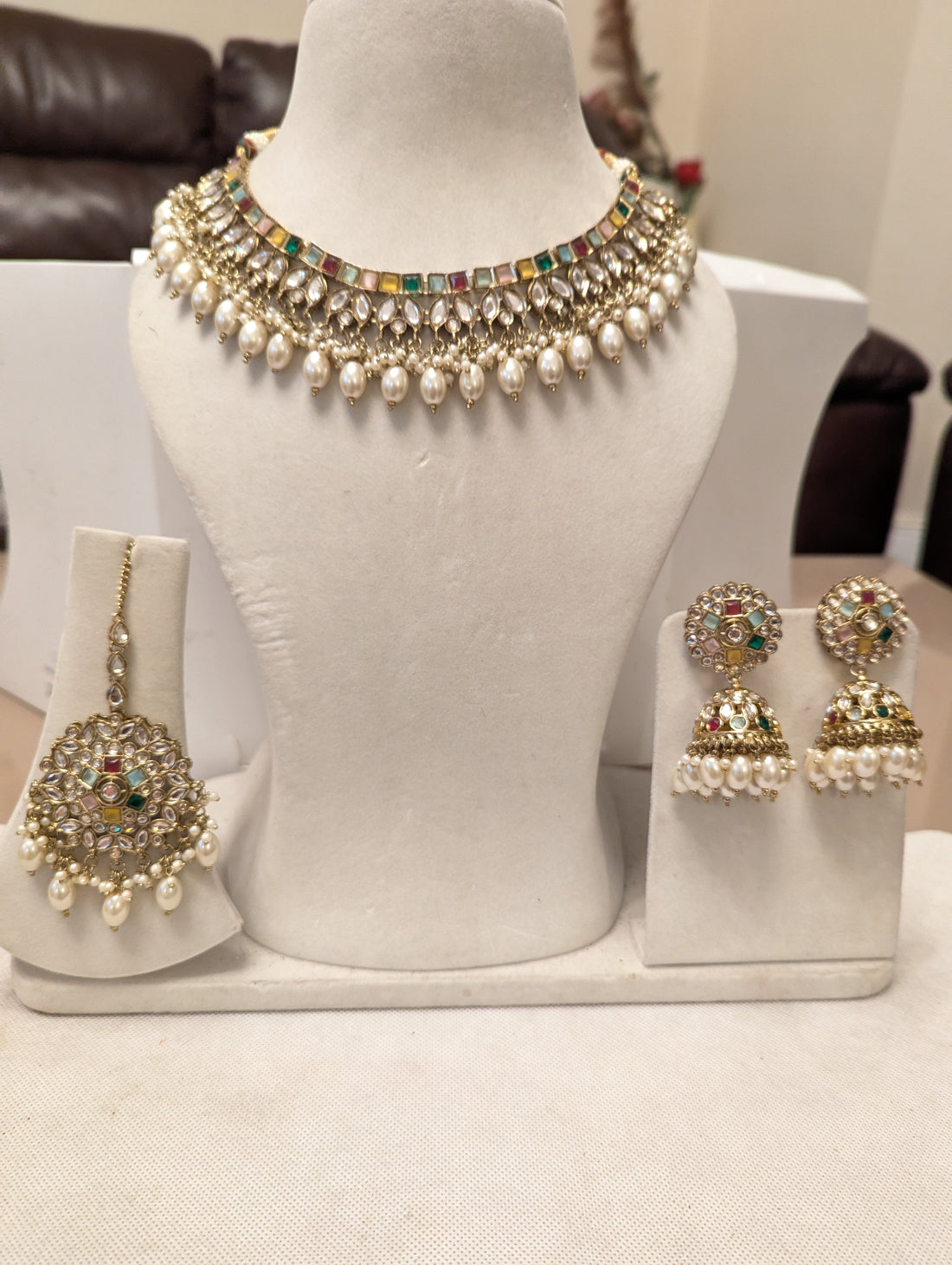 65 multicoloured jhumki tikka style necklace jewellery set