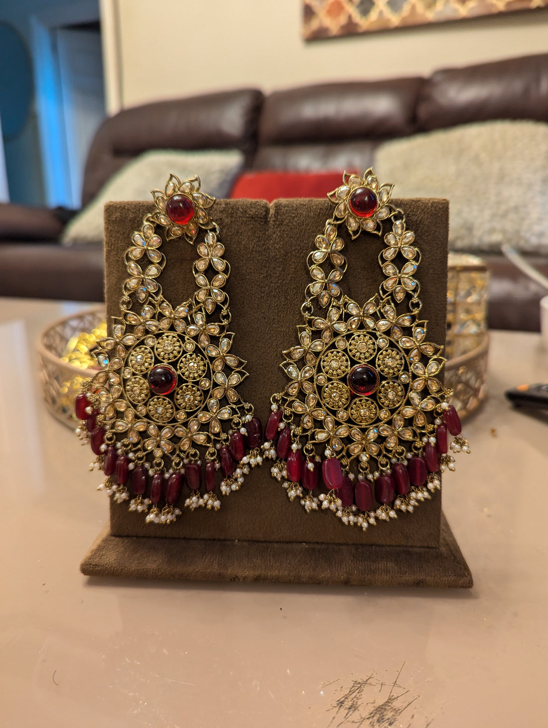 Red oversized earrings jewellery set