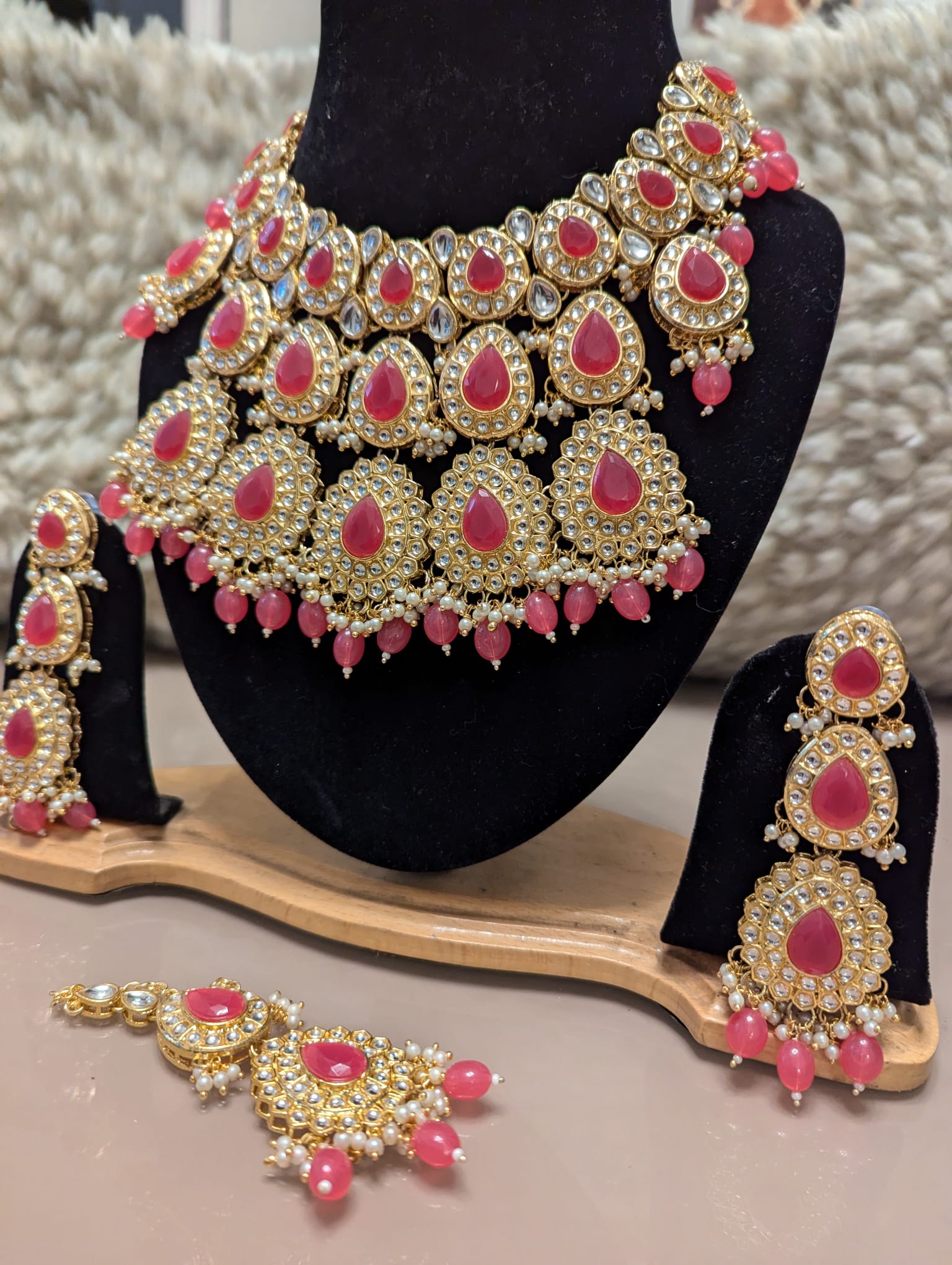 Product (11)